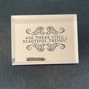 "BEAUTIFUL THINGS" Taylor Swift keepsake box